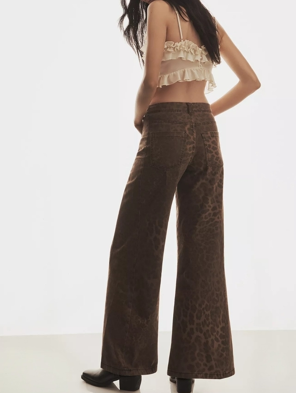 NWT The Adi Leopard Mid-Rise Flare Jeans by Pilcro, Animal Print, Size 23 Tall - Picture 5 of 14
